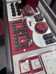 -周大福CHOW TAI FOOK(浦东八佰伴店)