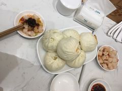 -李与白包子铺(桐梓林店)