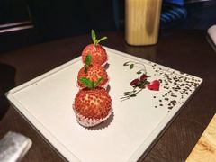 -江上荟·创意中国菜(绿地缤纷城店)
