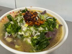 -文山荷鲜居(翠湖店)