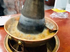 鸳鸯锅-岳合轩老北京涮肉