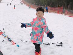 -大别山南武当滑雪场