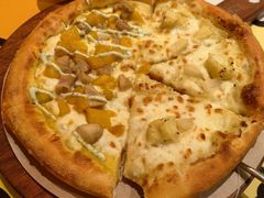 -乐凯撒披萨(国威电子商务大厦店)