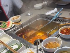 -海底捞火锅(杭州滨江九宜城店)