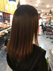 -镁连社·美联社