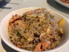 XO酱三文鱼炒饭-同乐海鲜(乌节路中央店)