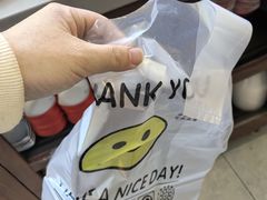 -毛辣果·贵州红酸汤牛肉火锅(西单店)