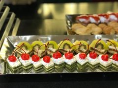 -亮马河饭店翠雅咖啡厅