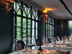 -弦月窗LUNETTE BY AMANDA(复兴路店)