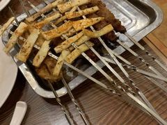 -清真吴记门钉肉饼·喜多利