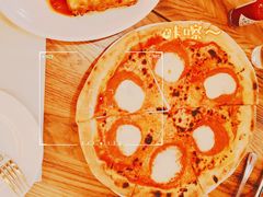 -城市大道红炉披萨烘焙坊