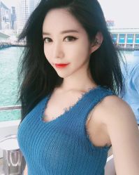 -MONE美发沙龙