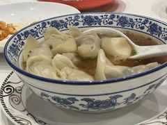 梅干菜馄饨-老正兴菜馆(福州路店)