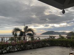 -日落吧·海景咖啡厅·餐酒吧·鸡尾酒·下午茶·乐队表演·浪漫夕阳·三亚文华东方酒店