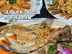 -小海豚•老字号海鲜餐厅(天涯店)