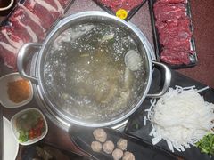 -牛肉彪·19年专注·潮汕牛肉火锅(祈福店)