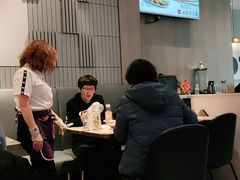 大堂-必胜客(东大桥店)