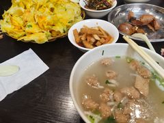 -何胖子丸子汤(南海街店)