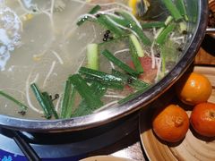 -快活林酸汤鱼鲜品火锅店(甲秀楼店)