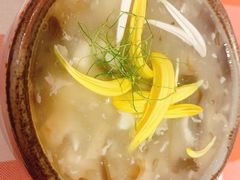 -龙桥私厨·姜花菊花过桥鱼·顺德菜(容桂店)