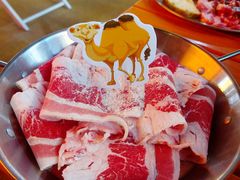 -叽叽扎扎烤肉场(生态城万达店)