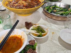 -红旗山庄(圭峰山店)