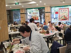 -迎宾楼(解放西街店)