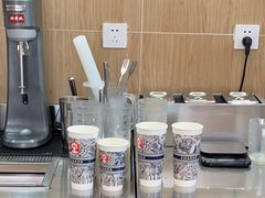 -霸王茶姬(五一路店)