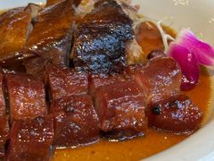 -港丽餐厅(高德置地店)