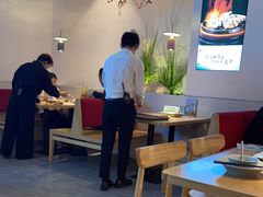 用餐区-蜜桃餐厅·伴山(绿宝广场店)