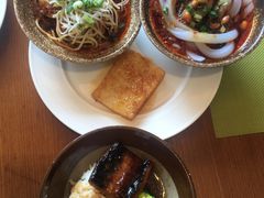 -岷山饭店-芝芝自助餐厅