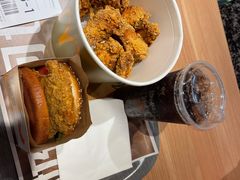 -麦当劳(湖光北街店)