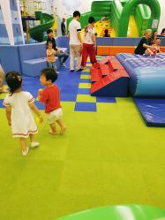 -莫莉幻想儿童乐园(武汉金银潭永旺店)