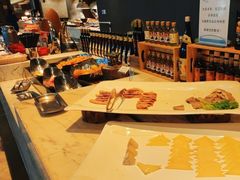 -筠咖啡西餐厅(上海国展宝龙丽筠酒店)