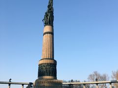 -人民防洪胜利纪念塔