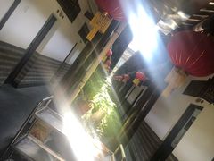 大堂-唔呶喔哩酒家(生产街店)