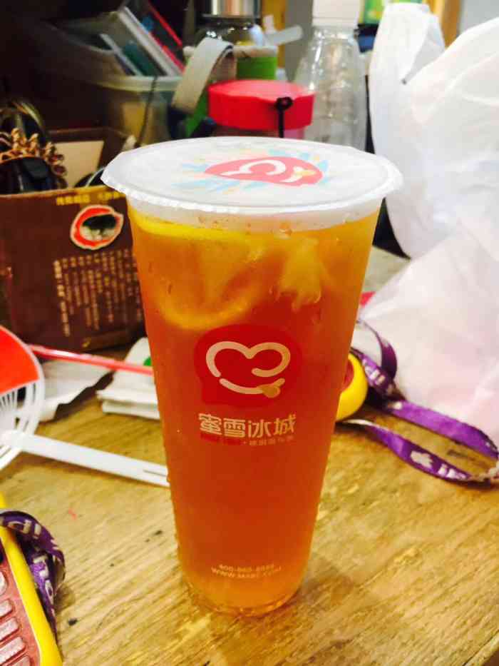 出门游玩的时候发现蜜雪冰城的覆盖率也挺凶的啊深入到乡镇也是很厉害