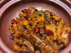-小董哥烤串·爆汁大油边(故宫店)