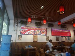 大堂-重庆烧鸡公火锅(簋街店)