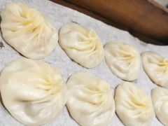 小笼汤包（8个）-八婆婆烧仙草(曾厝垵店)