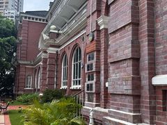 -香港大学