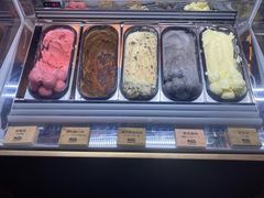 冰淇淋-牛New寿喜烧(虹桥新天地店)