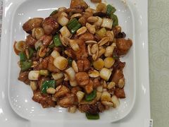 -东四民芳餐厅(世茂工三店)