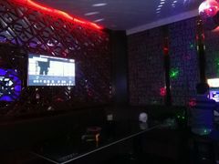 -乐界KTV(虹桥中心店)