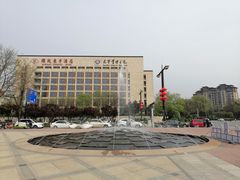 -王府井奥莱临潼小镇(临潼店)