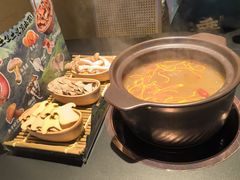 -季季山•云南野生菌火锅(上海首店)
