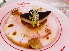 香煎鹅肝配布里欧吐司青提子酱-Entrecôte 法国牛扒馆(保利·时光里店)