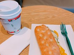 -星巴克(兰州中川机场T2出发店)