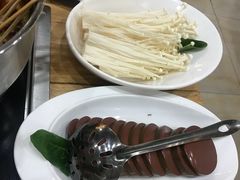 -洪忠涮烤王(嵩山路店)
