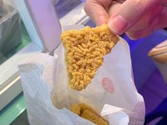 蟹香蛋黄锅巴-上海哈尔滨食品厂(合生汇店)